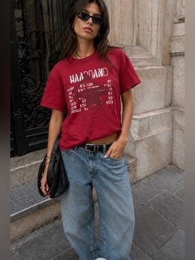GAP Red Graphic Tour T-Shirt | Vintage Style | Size M